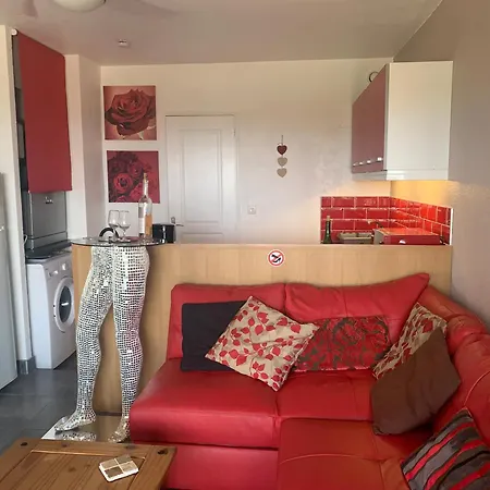 Capnat - Village Naturiste - Port Nature - 2 Pieces - Le Bowie Daire Agde